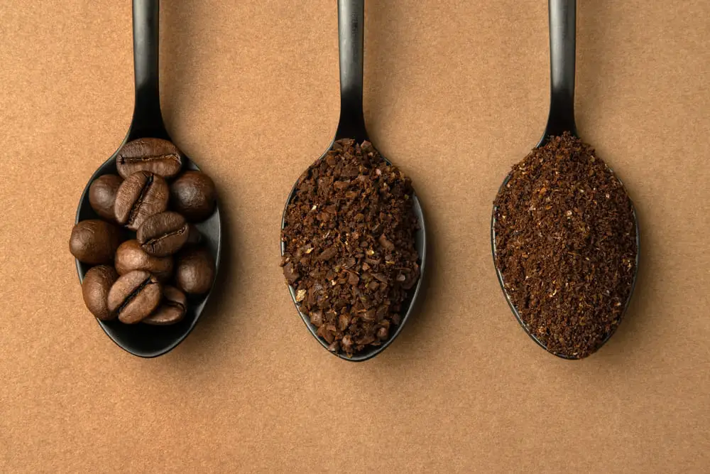 coffee-beans-different-grinding-coarse-finely